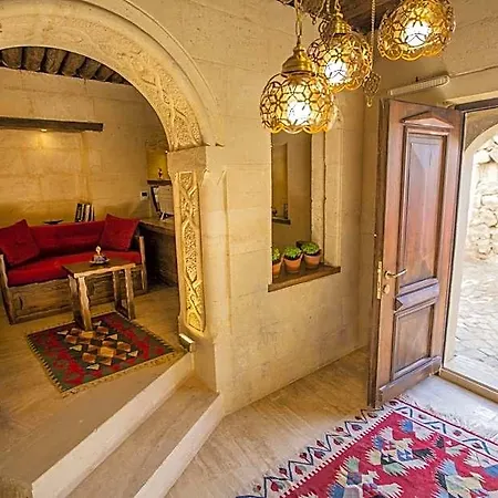 Mak's Cave House Невшехир
